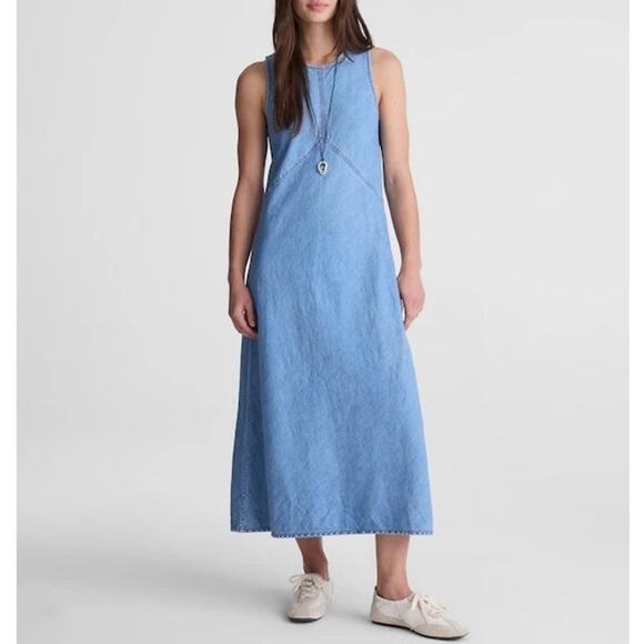 Madewell Dresses & Skirts - Madewell Seamed Maxi Dress in Airy Denim Clean Soft Sky Blue Size 00 NWT